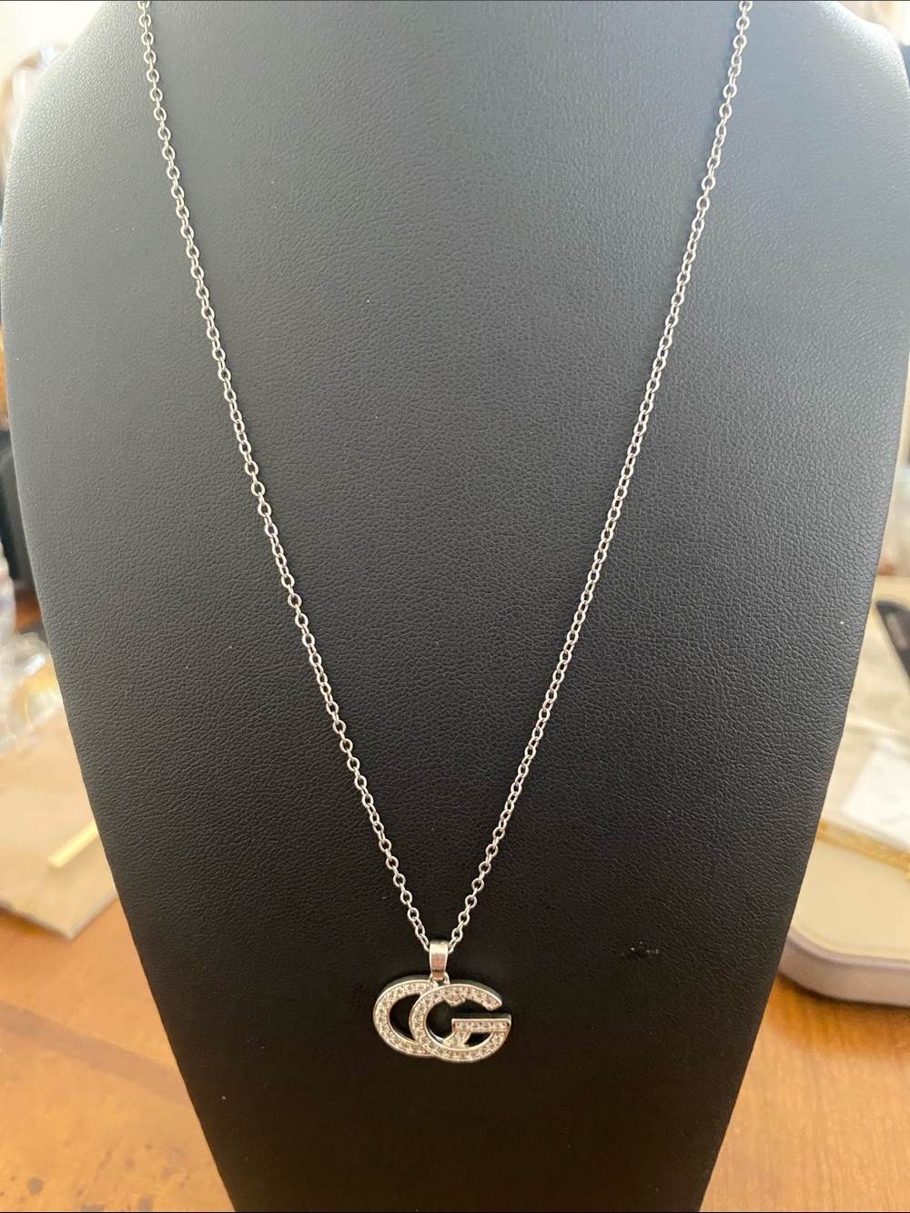 Fashion Jewelry Silver-Tone Interlocking CC Crystal Pendant Necklace